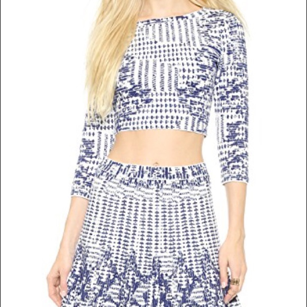 2 Piece BCBGMAXAZRIA top size: S skirt size: M